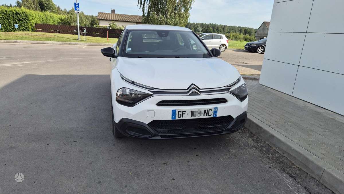 Citroen C4, 1.5 l., Хэтчбек