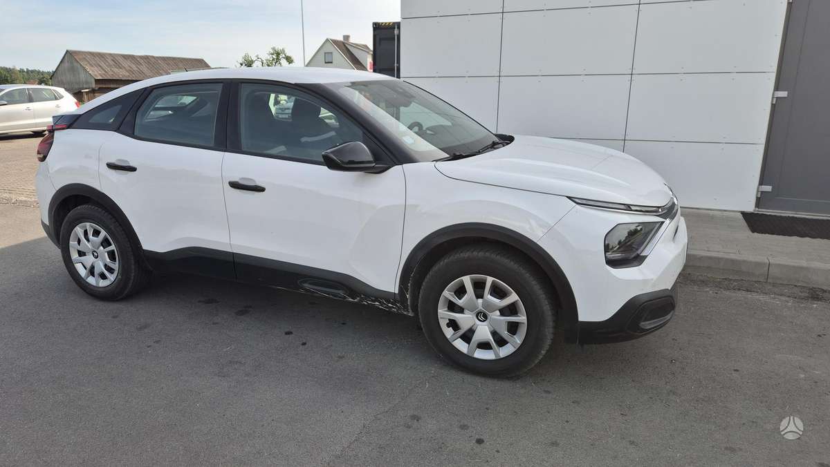 Citroen C4, 1.5 l., Хэтчбек