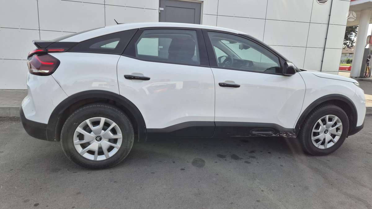 Citroen C4, 1.5 l., hatchback