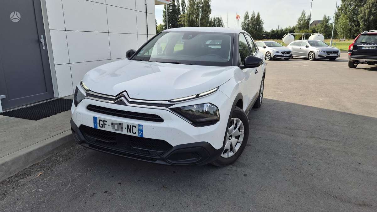 Citroen C4, 1.5 l., hatchback