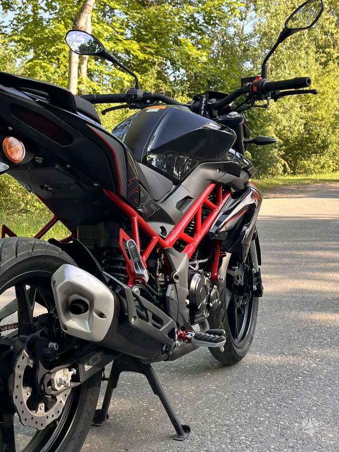 Benelli 125 125cc, street / classic