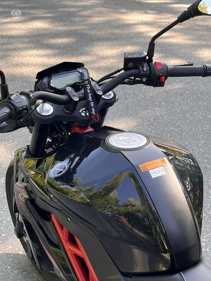 Benelli 125 125cc, street / classic