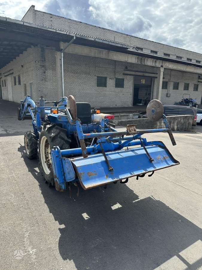 Iseki TL2310, тракторы