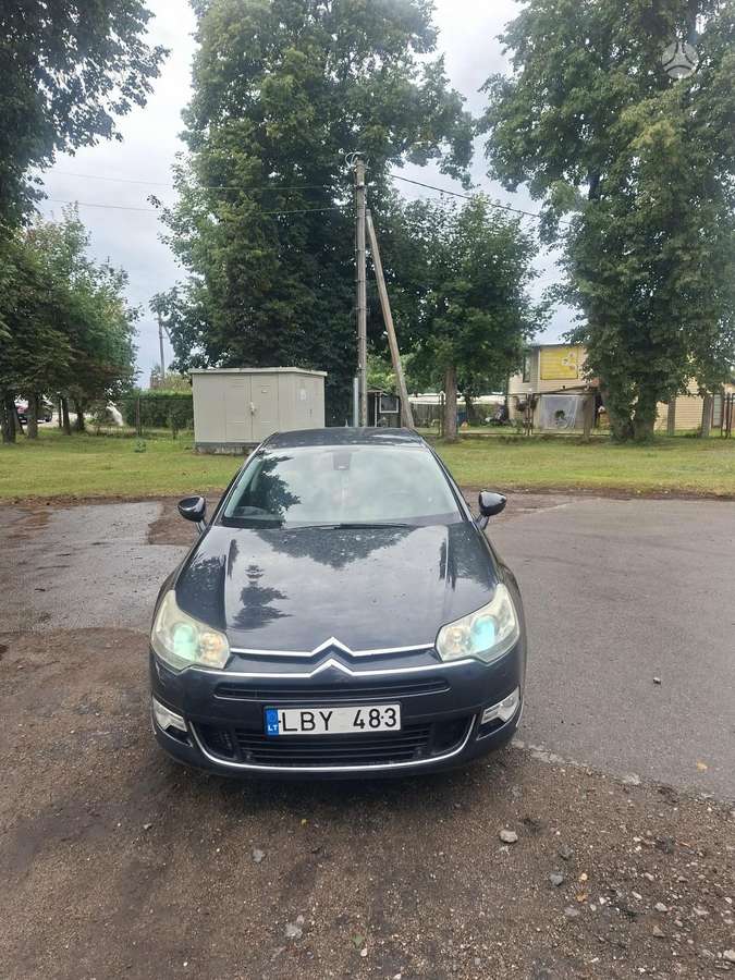 Citroen C5, 2.0 l., Седан