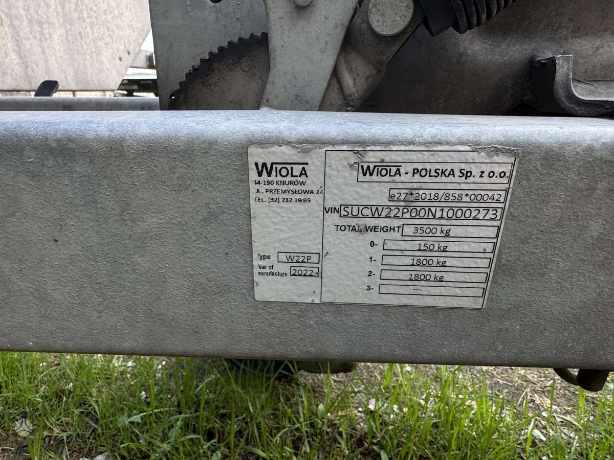 Wiola, automašīnas piekabes