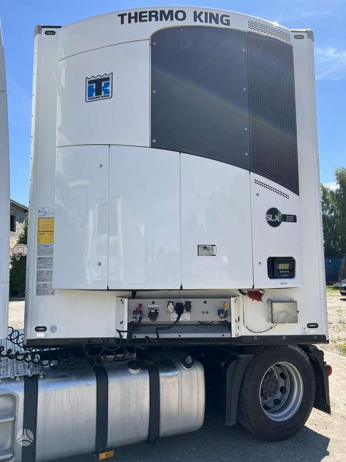Schmitz Double Deck, refrigerated