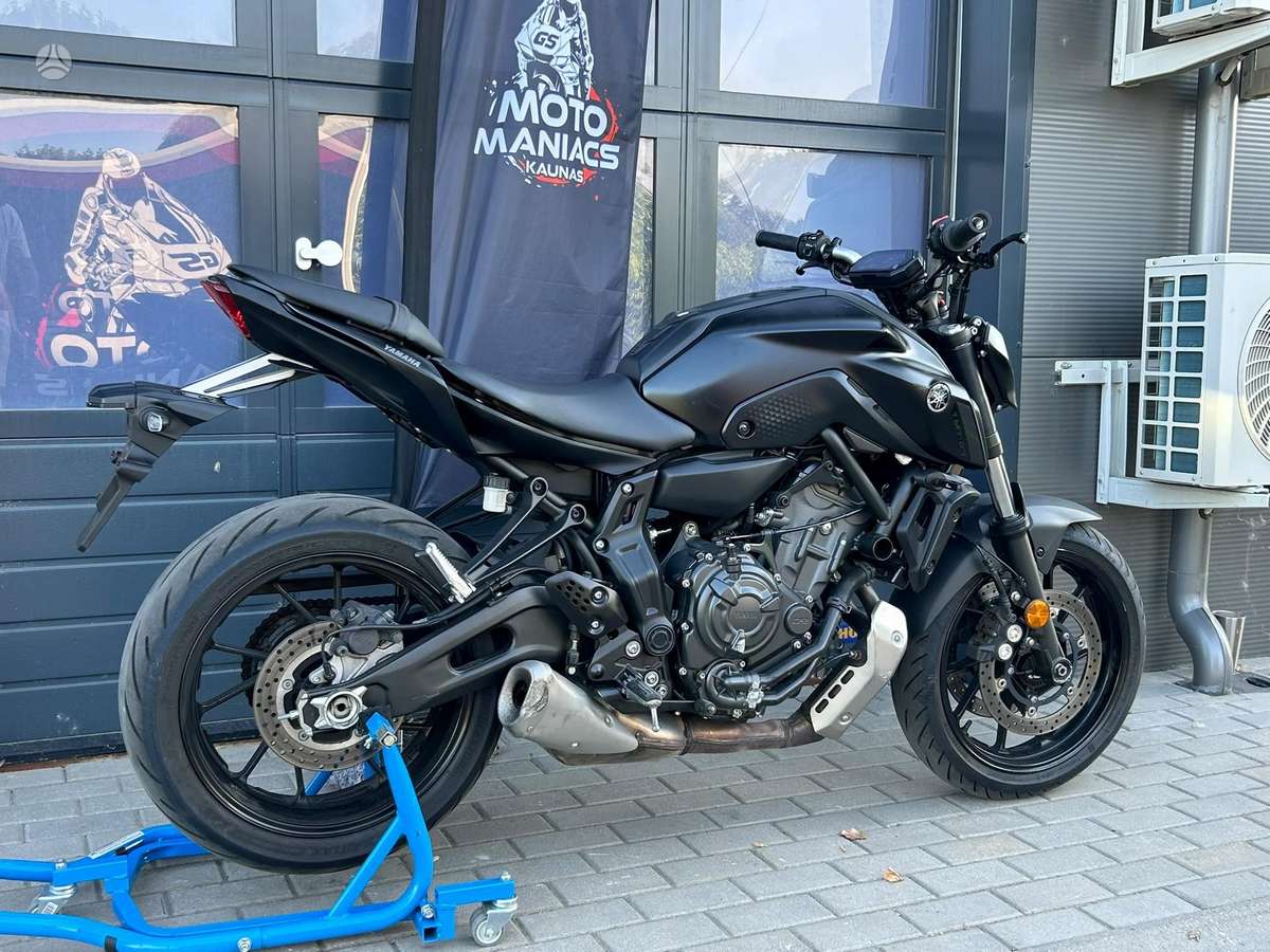 Yamaha MT 07 689cc, street / classic
