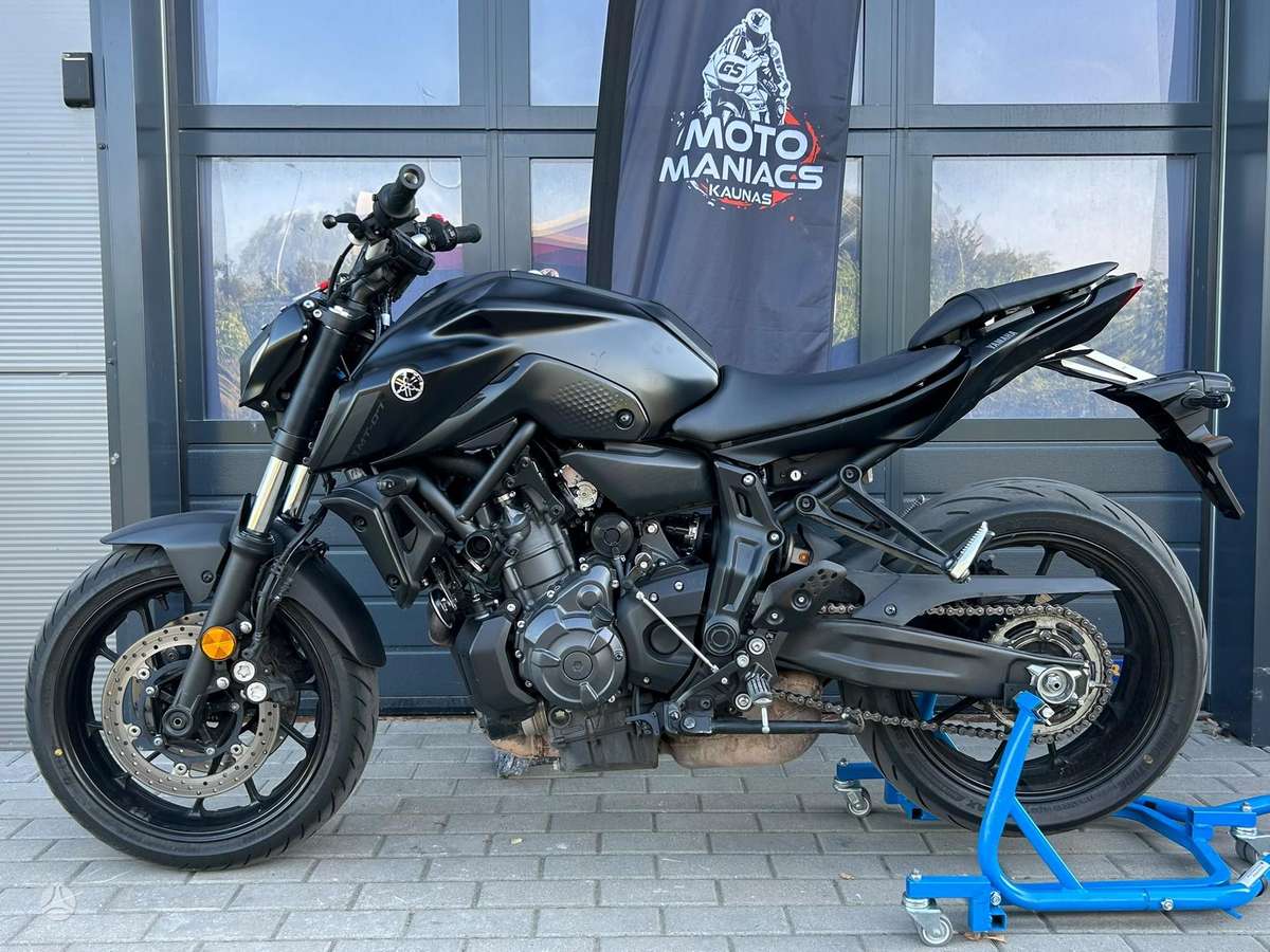 Yamaha MT 07 689cc, street / classic