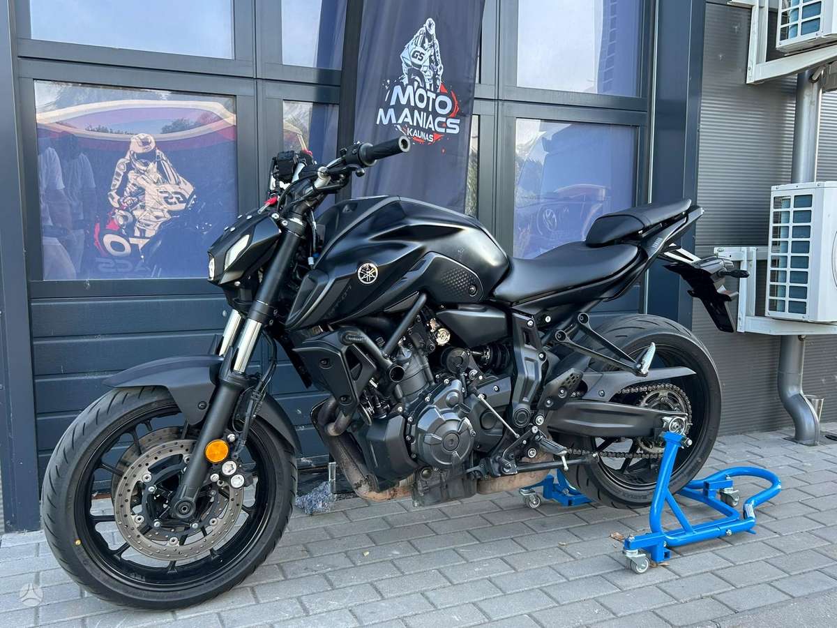 Yamaha MT 07 689cc, street / classic