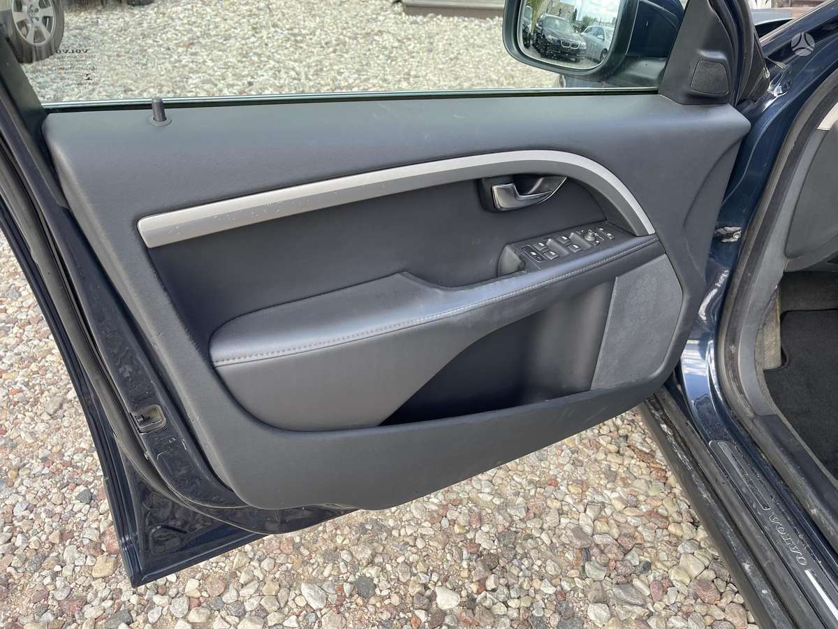 Volvo XC70, 2.4 l., Универсал