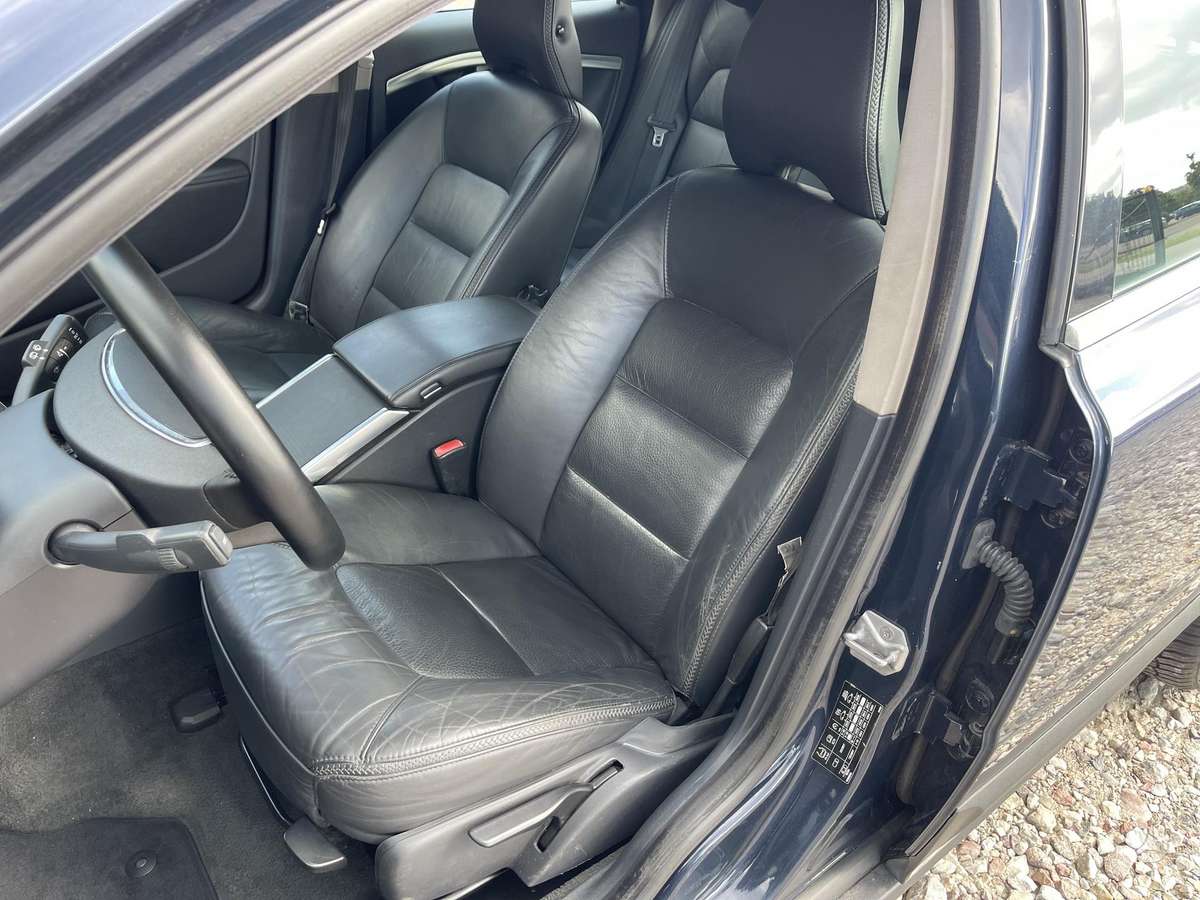 Volvo XC70, 2.4 l., Универсал