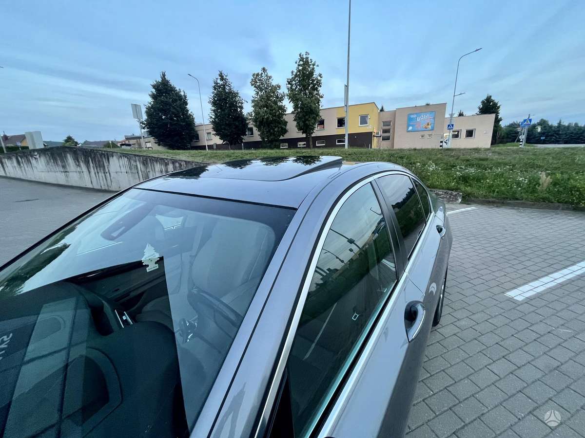 BMW 730, 3.0 l., Седан