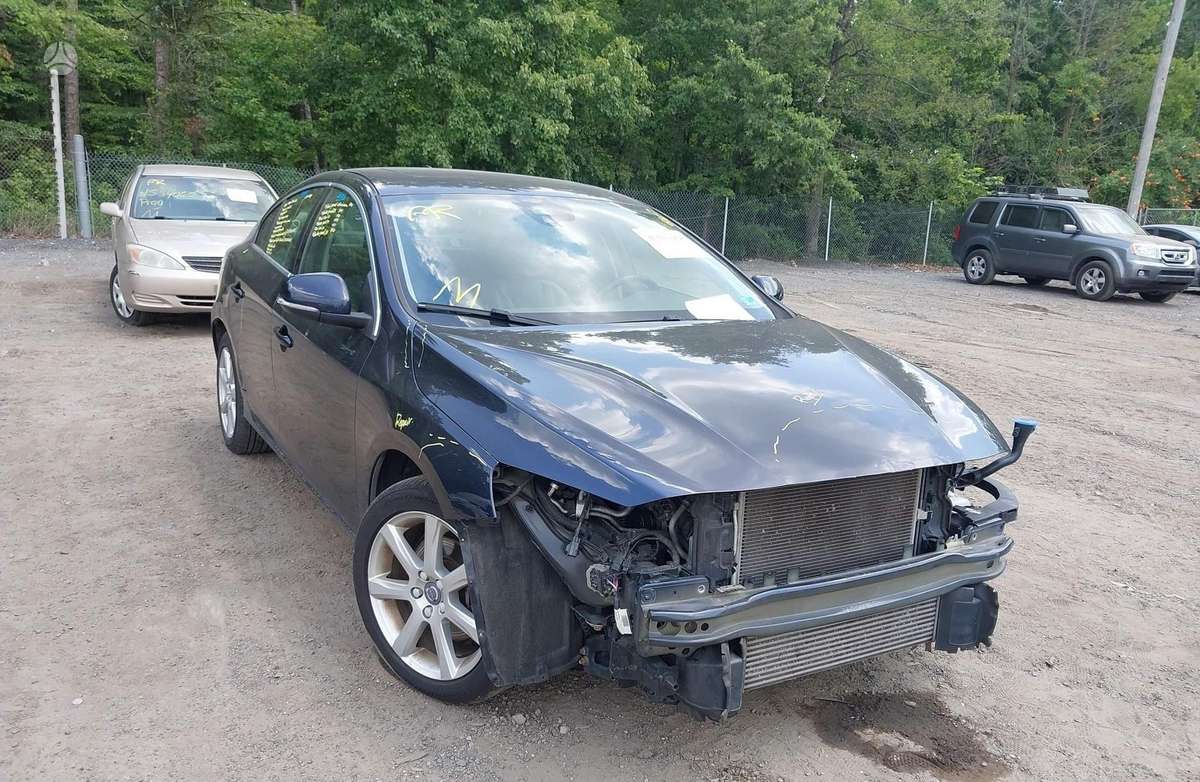 Volvo S60, 2.0 l., Седан