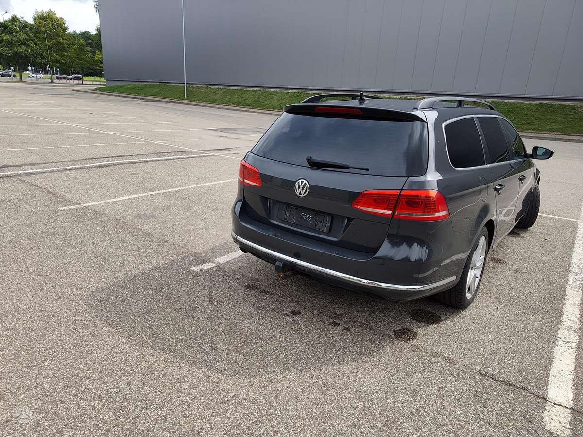 Volkswagen Passat - 6
