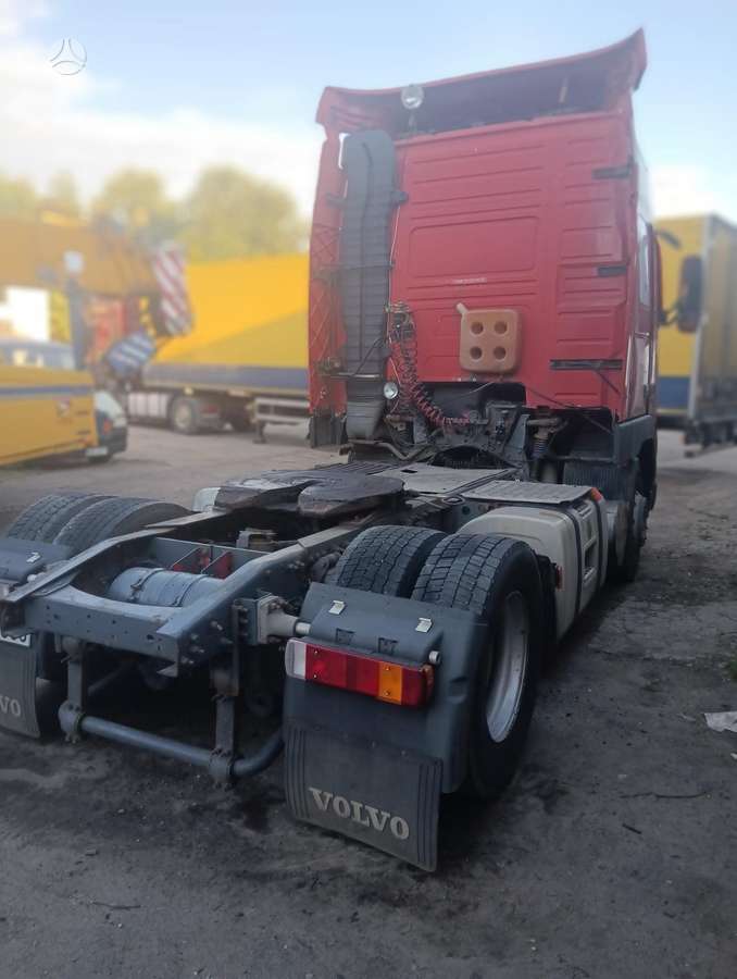 Volvo FH12, double sleeper