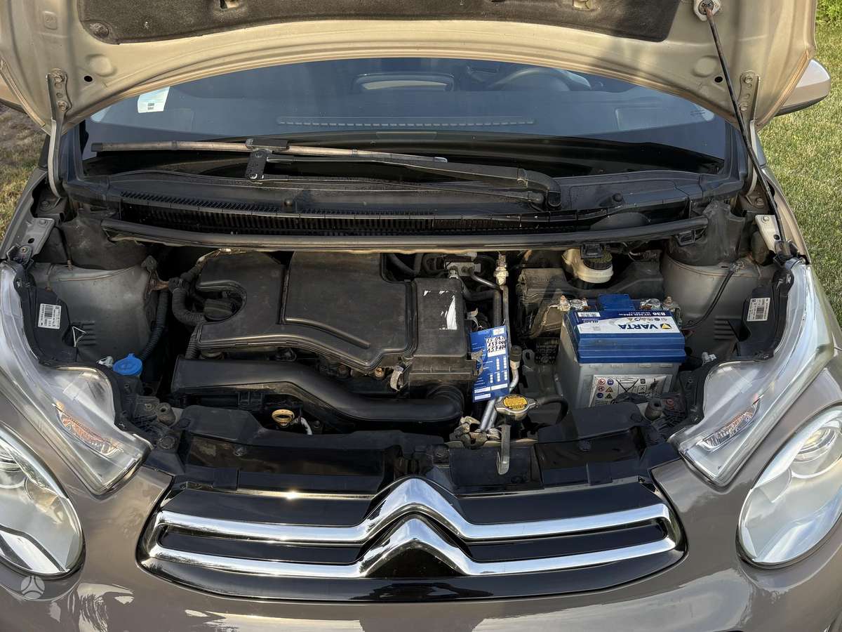 Citroen C1, 1.0 l., Хэтчбек