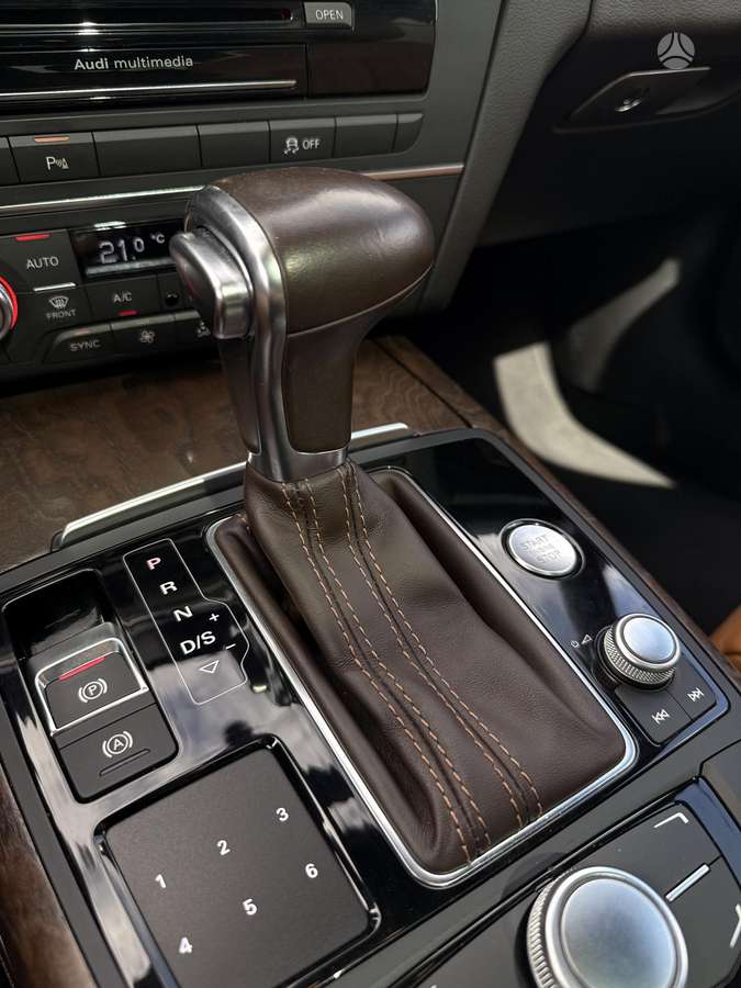 Audi A6, 3.0 l., wagon