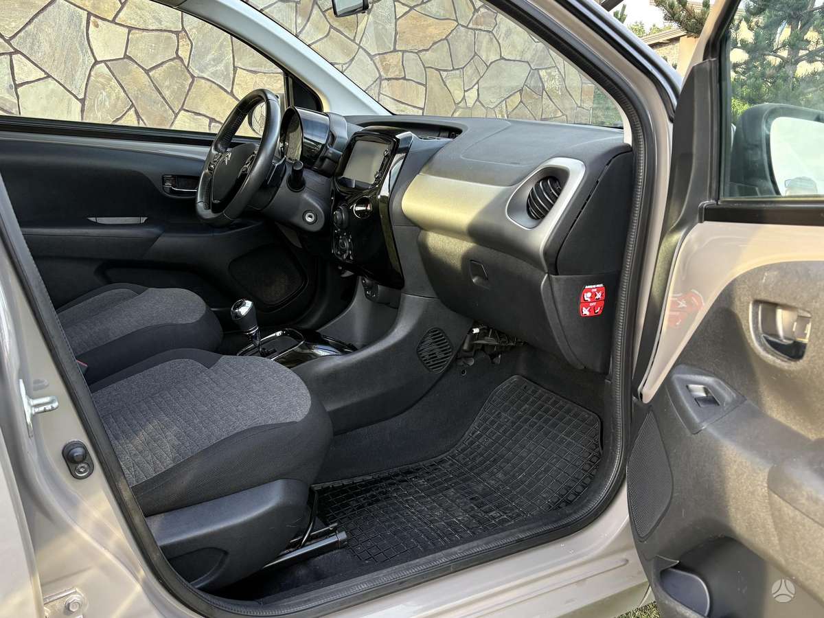 Citroen C1, 1.0 l., Хэтчбек