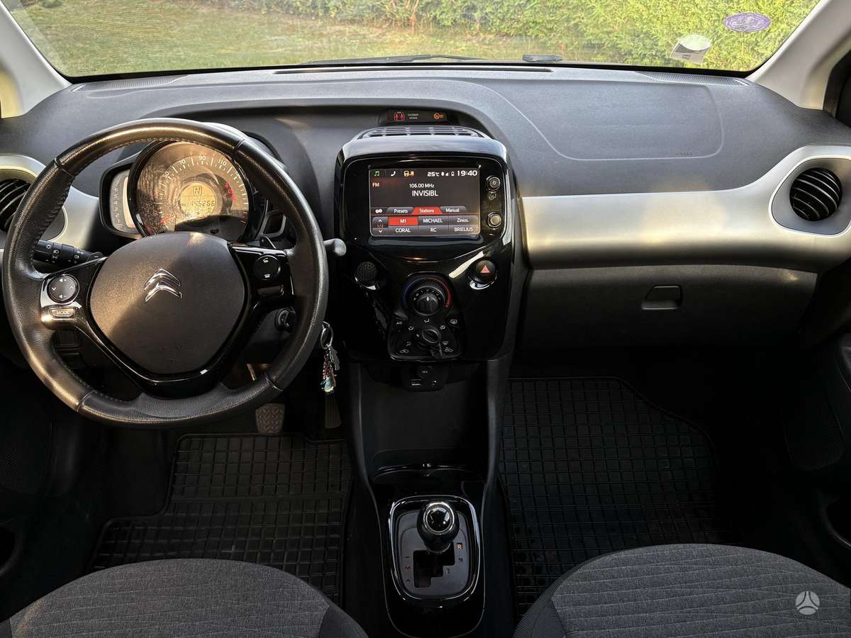 Citroen C1, 1.0 l., Хэтчбек