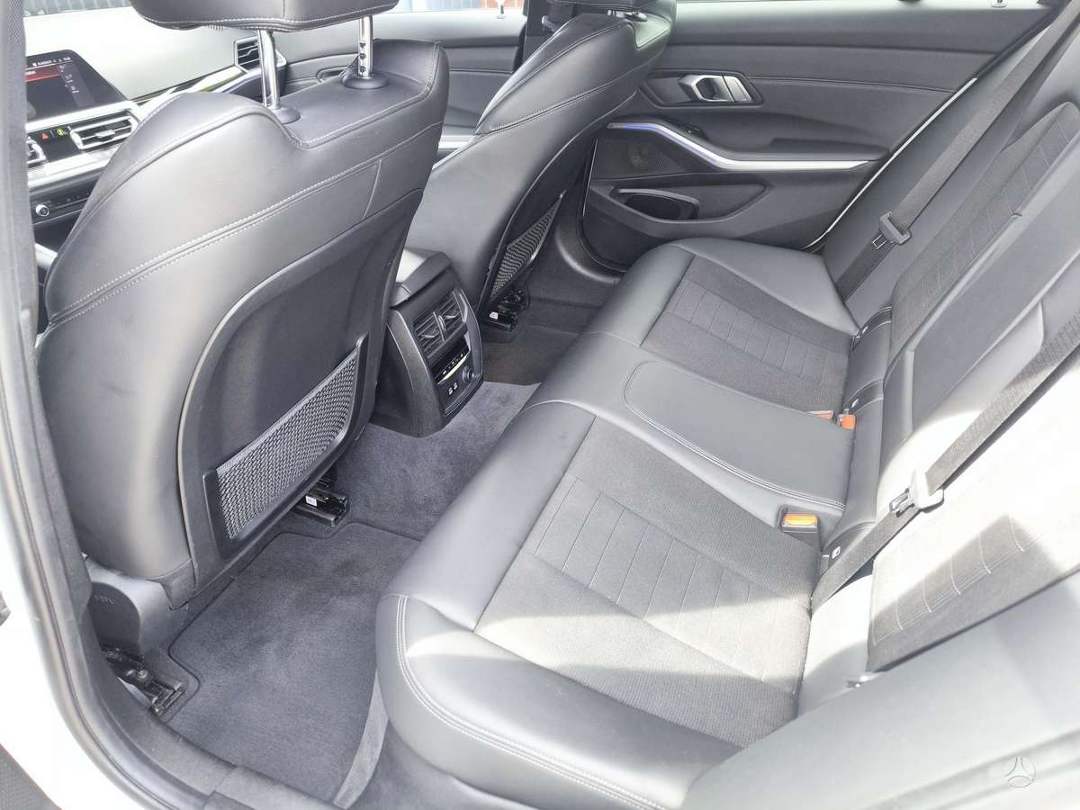 BMW 320, 2.0 l., Универсал