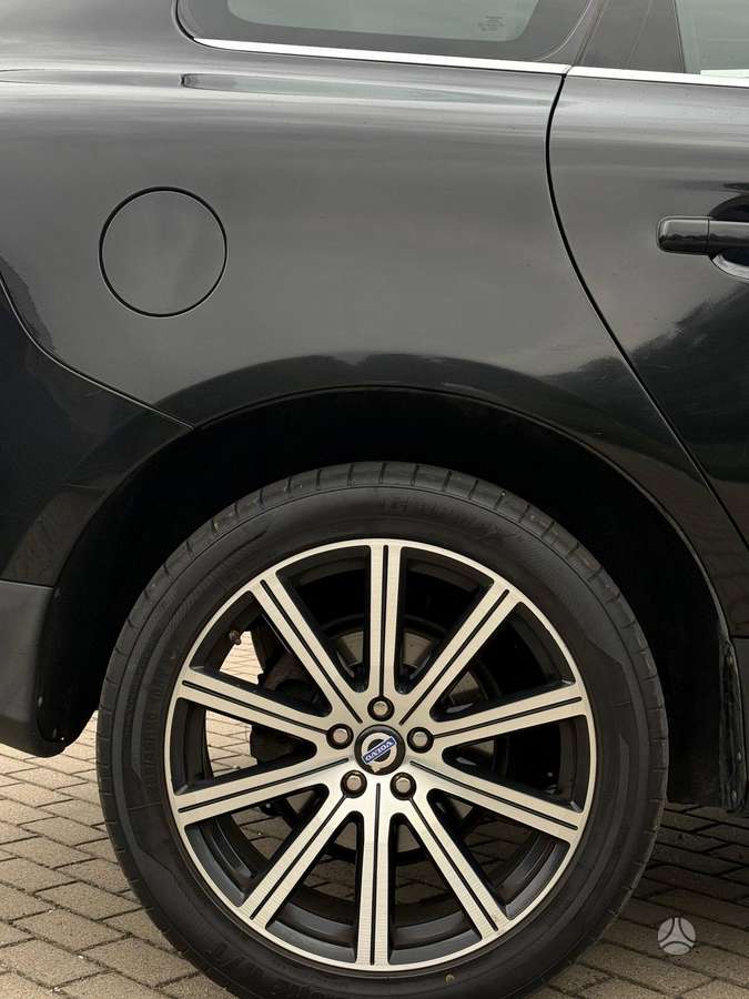 Volvo XC60 - 8
