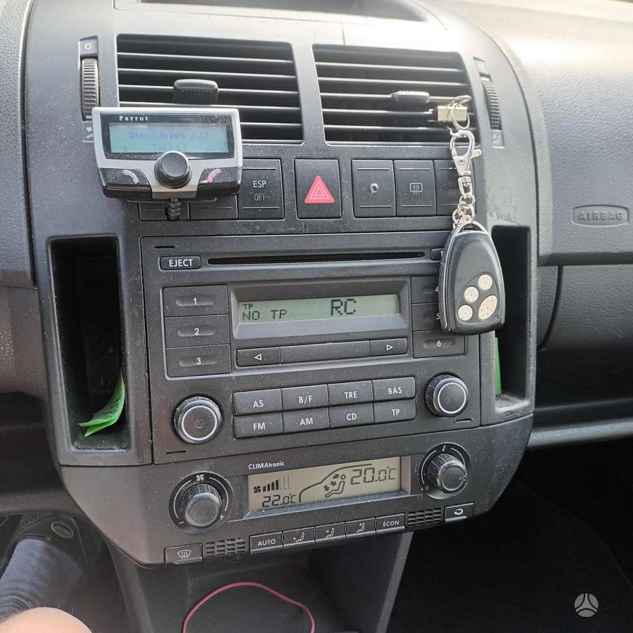 Volkswagen Polo - 10