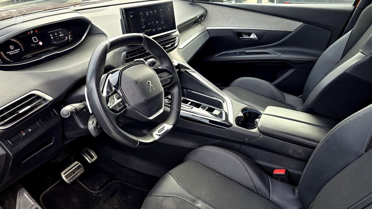 Peugeot 5008 - 12