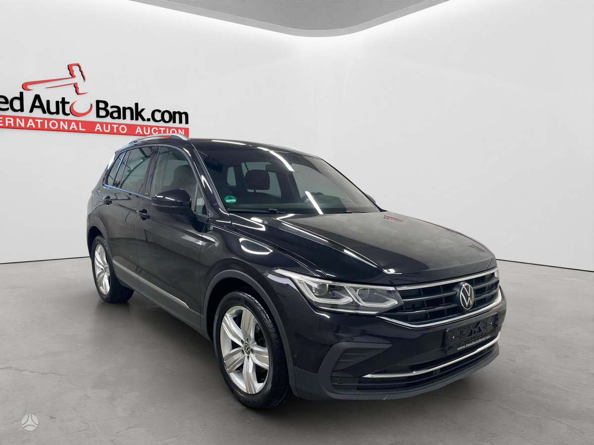 Volkswagen Tiguan - 3