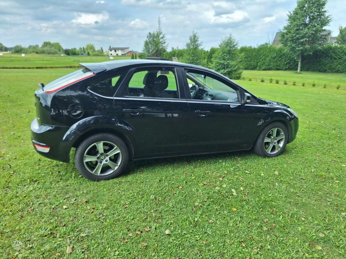 Ford Focus, 2.0 l., Хэтчбек