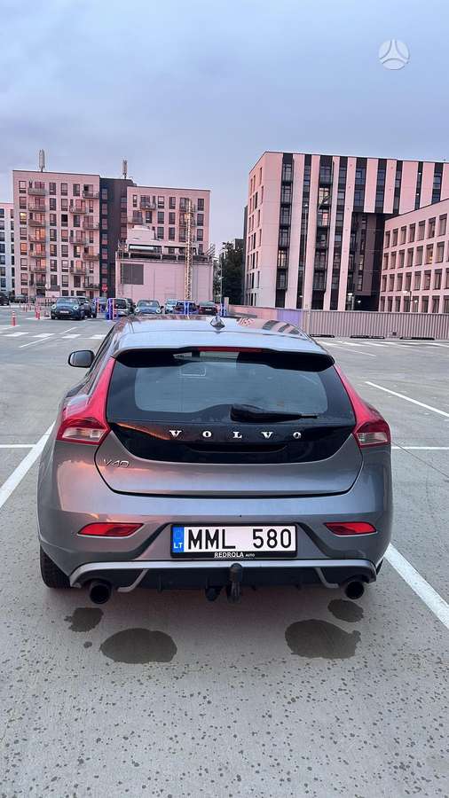 Volvo V40 - 4