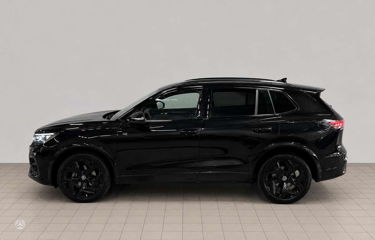 Volkswagen Tiguan - 2