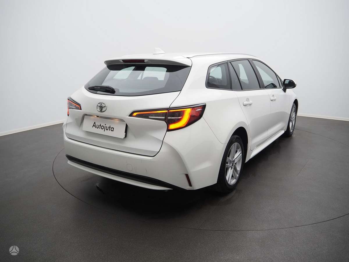 Toyota Corolla, 1.2 l., Универсал