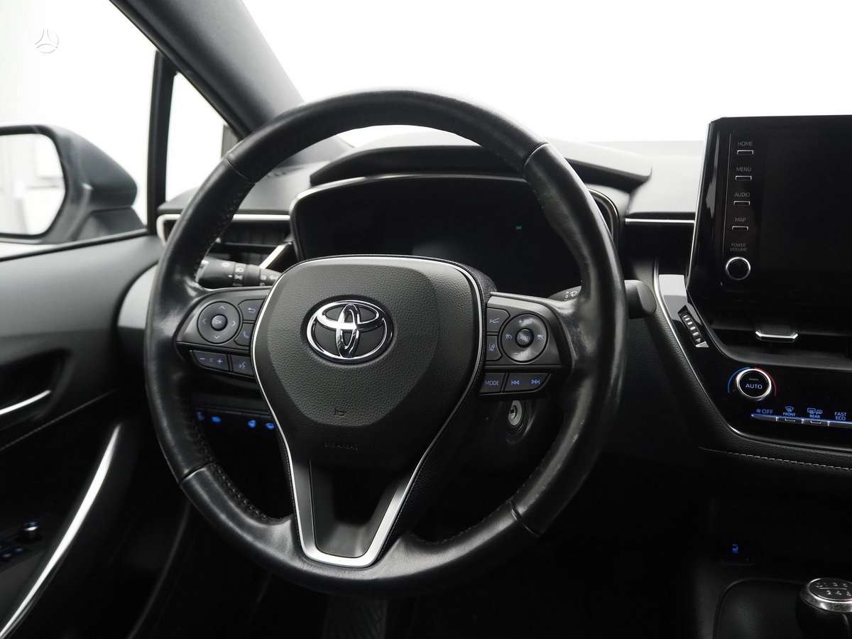 Toyota Corolla, 1.2 l., Универсал