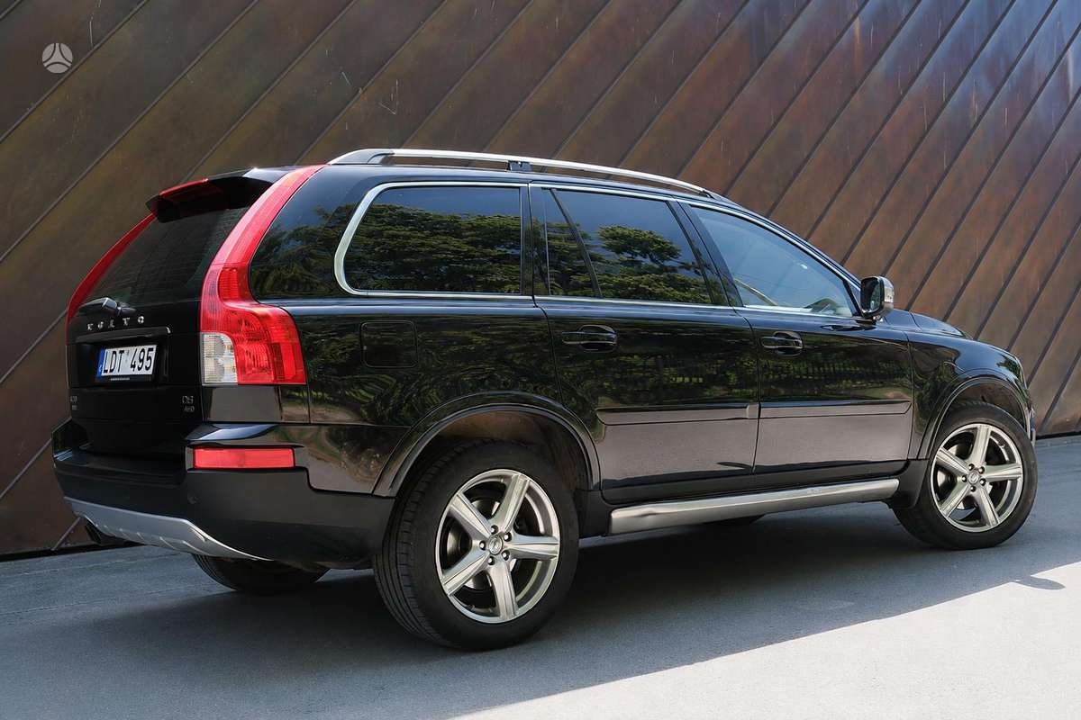Volvo XC90 - 2