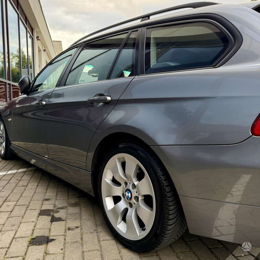 BMW 320, 2.0 l., Универсал