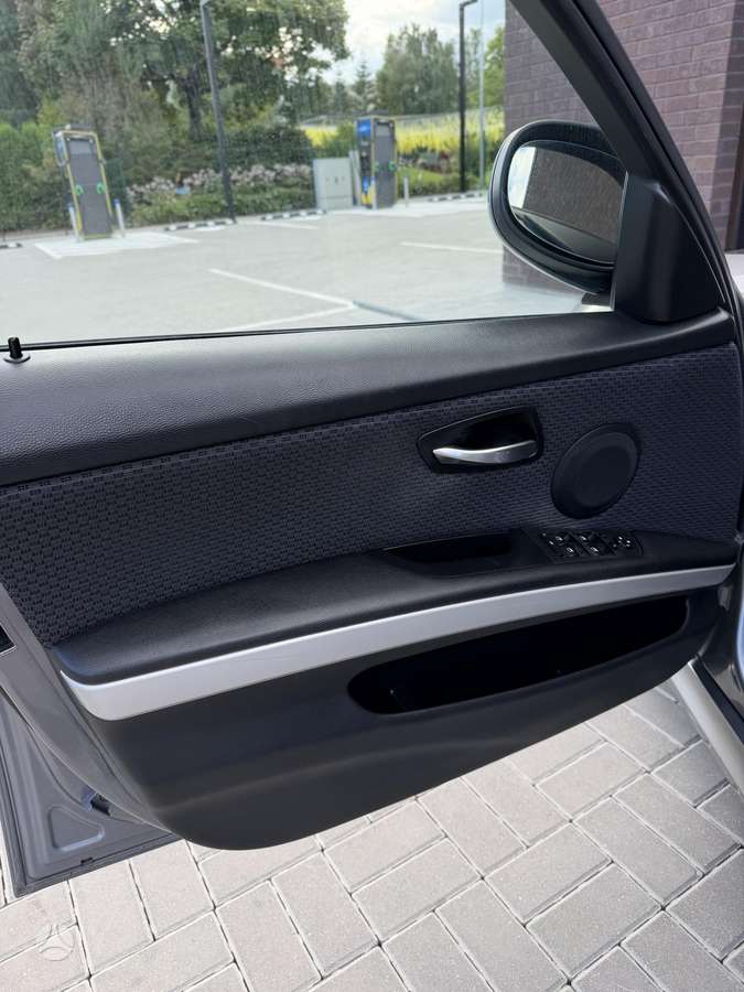 BMW 320, 2.0 l., Универсал