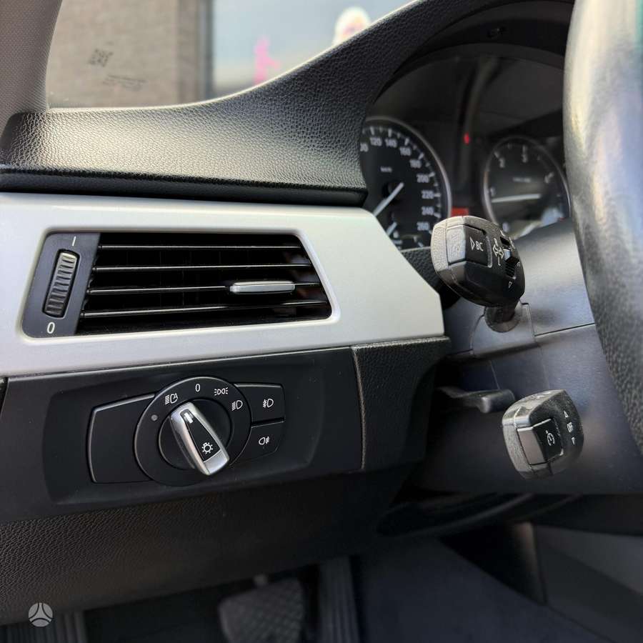 BMW 320, 2.0 l., Универсал