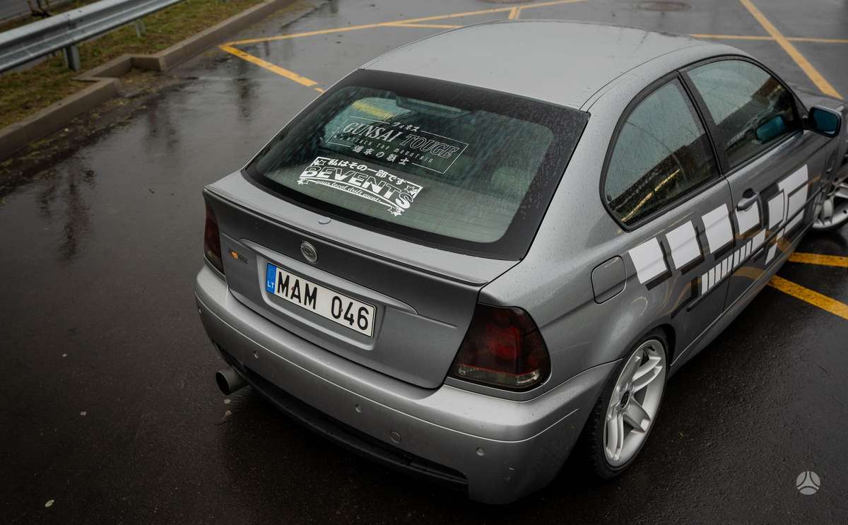 BMW 320, 2.0 l., Хэтчбек