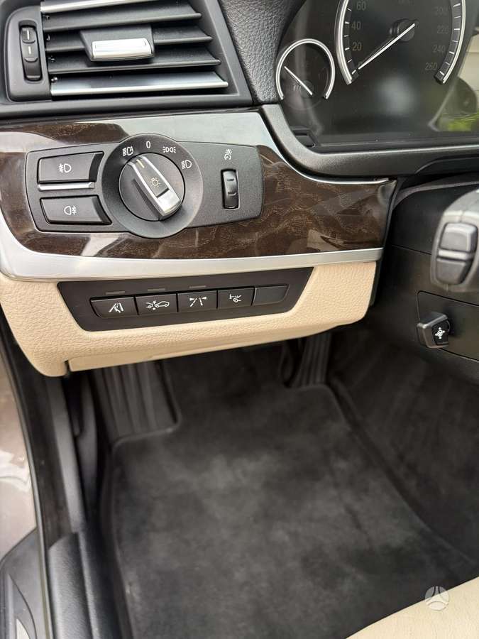 BMW 525, 2.0 l., Универсал