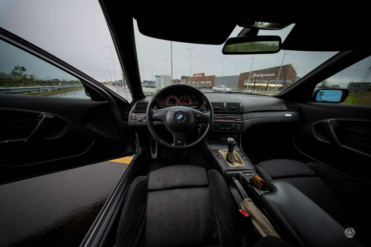 BMW 320, 2.0 l., Хэтчбек