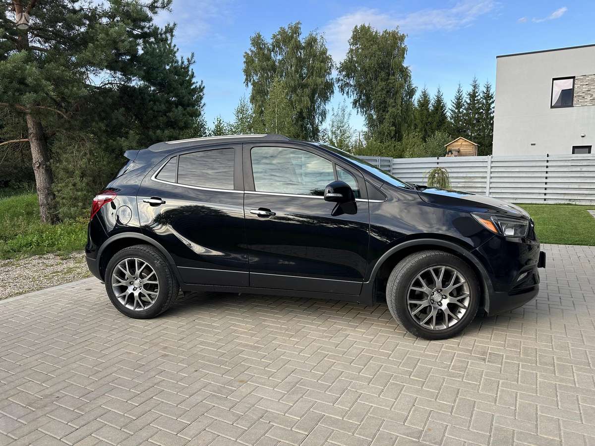 Buick Encore - 3