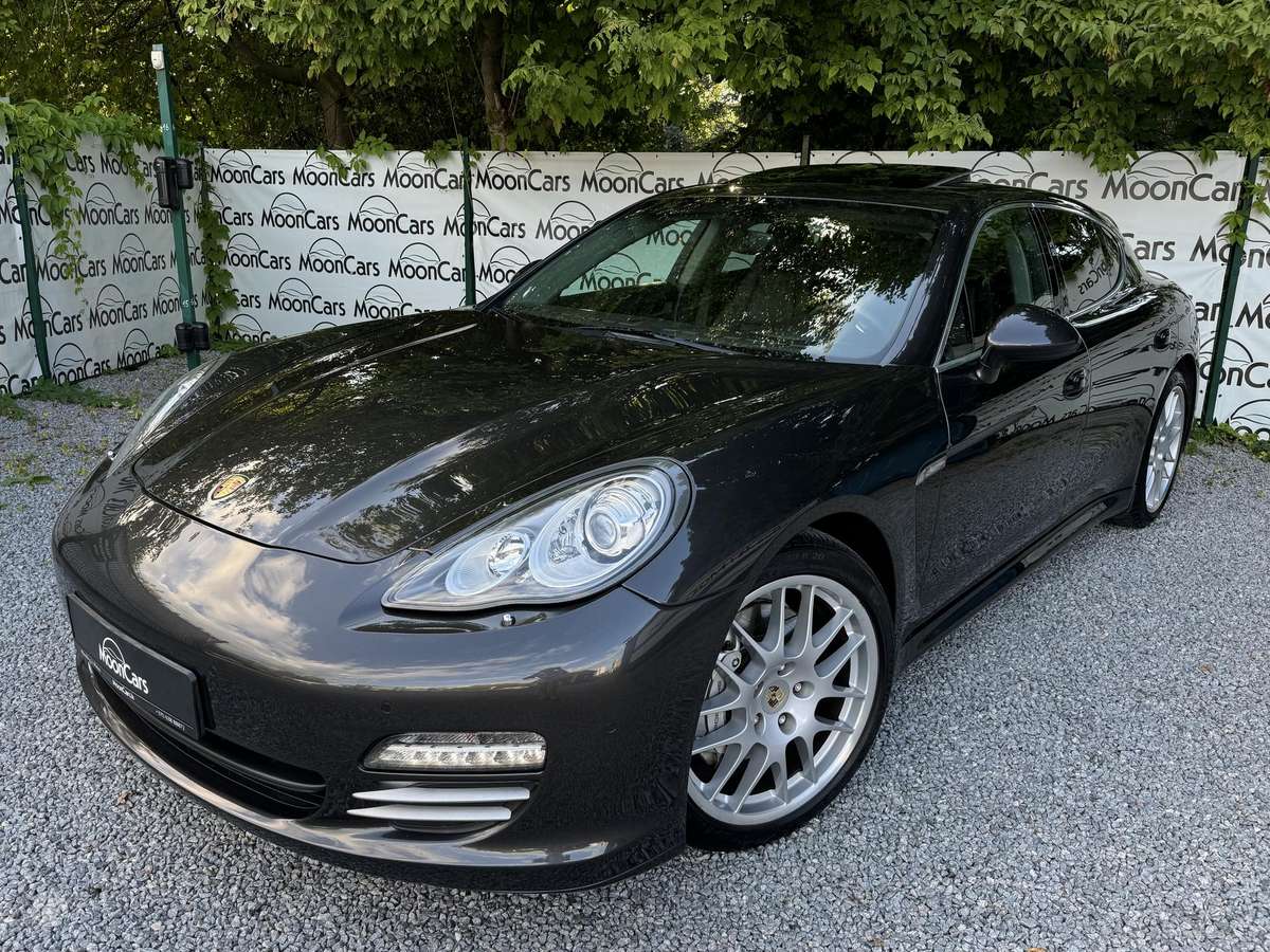 Porsche Panamera, 4.8 l., hatchback