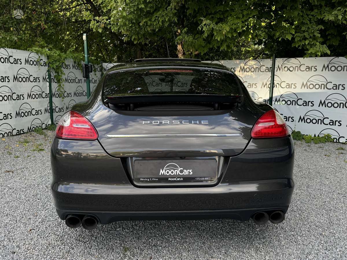Porsche Panamera, 4.8 l., hatchback
