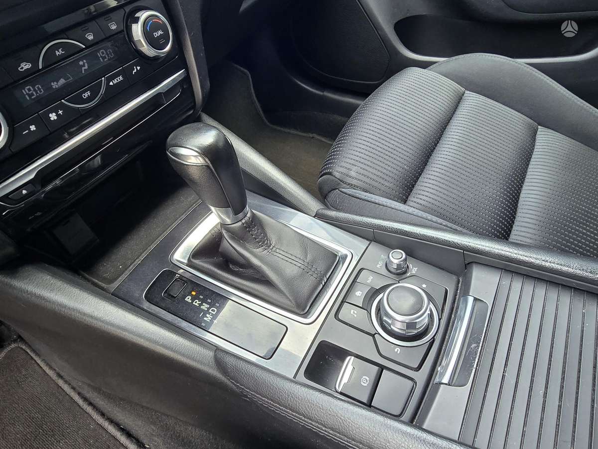 Mazda 6, 2.2 l., universalas