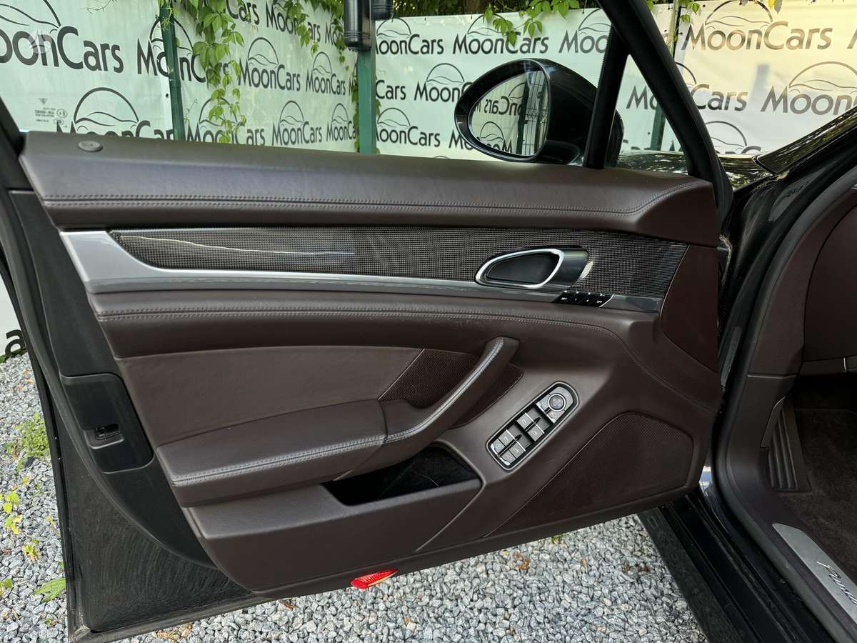 Porsche Panamera, 4.8 l., hatchback