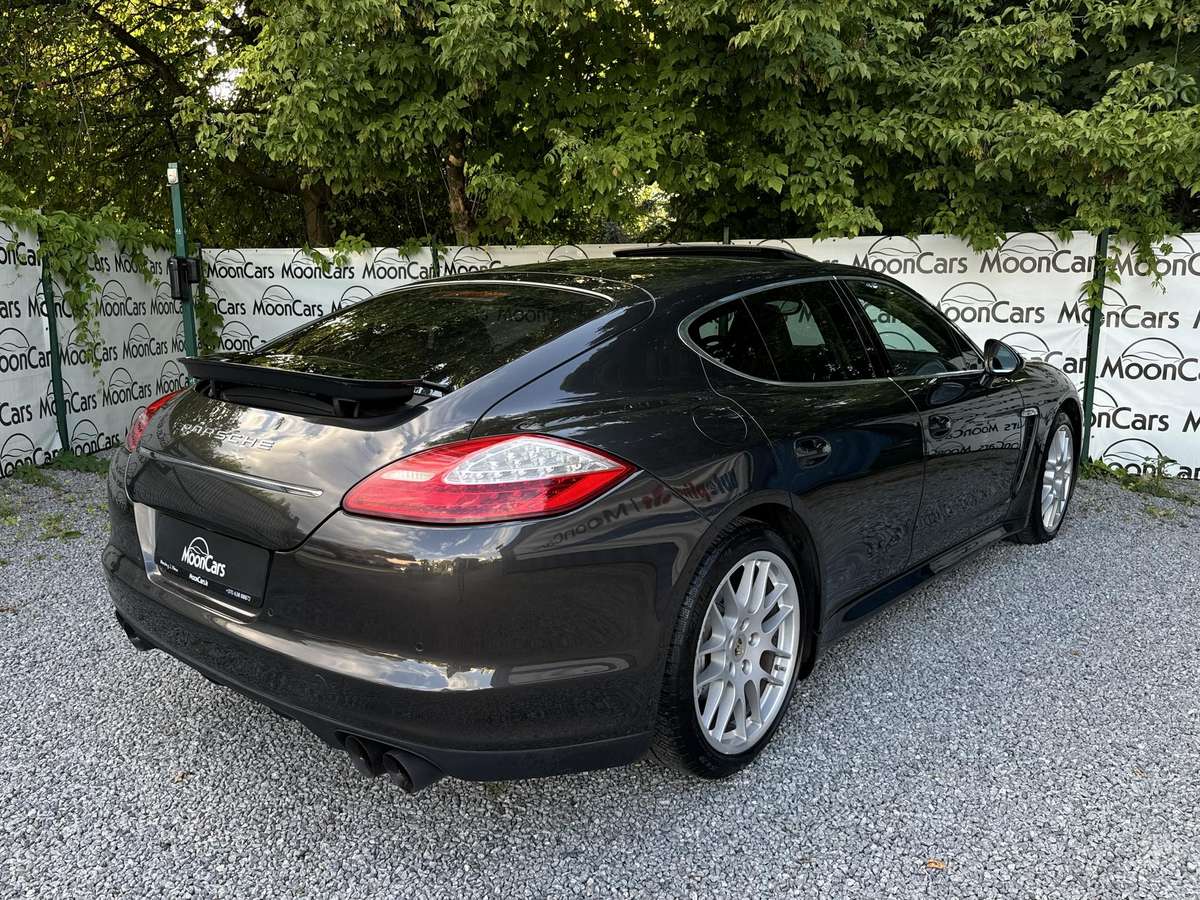Porsche Panamera, 4.8 l., hatchback