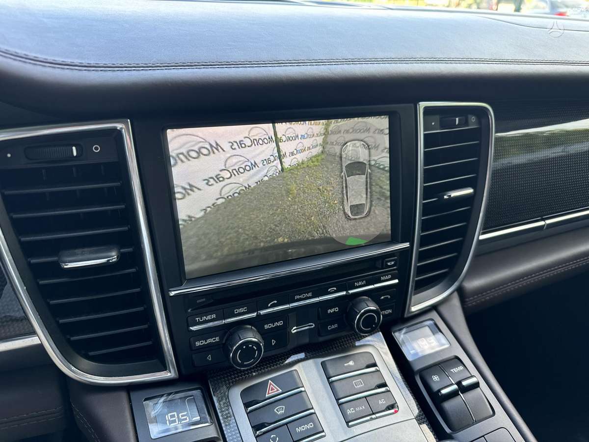 Porsche Panamera, 4.8 l., hatchback