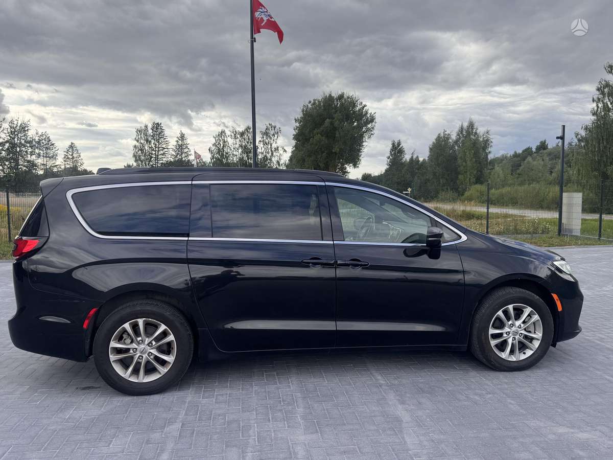 Chrysler Pacifica, 3.6 l., Минивэн