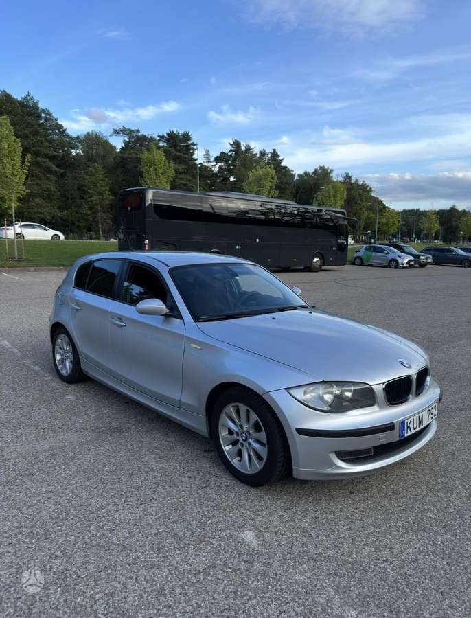 BMW 118, 2.0 l., Хэтчбек