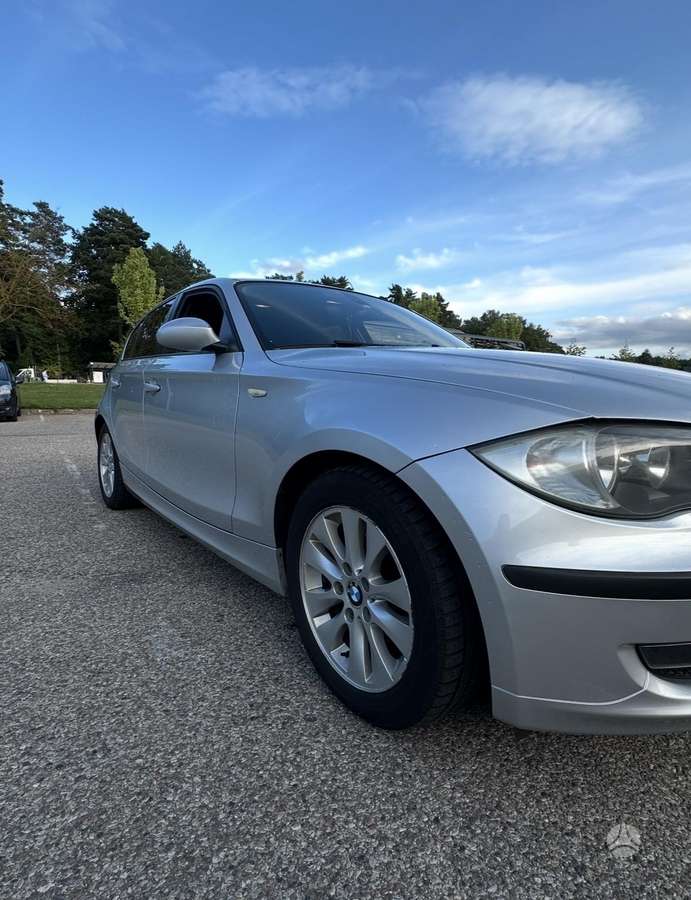 BMW 118, 2.0 l., Хэтчбек